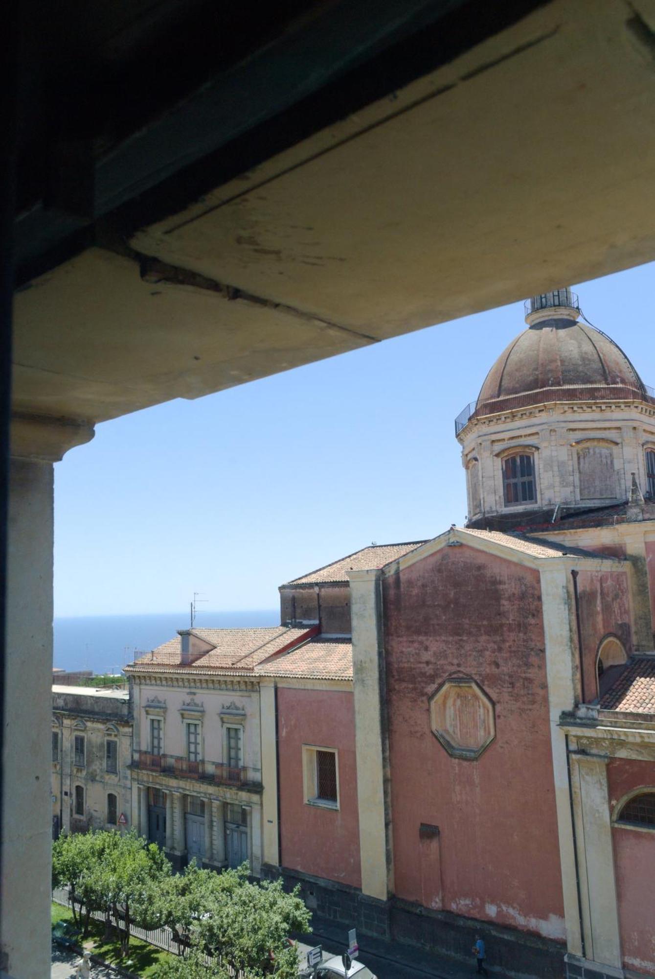 Allure Palace Acireale Bagian luar foto