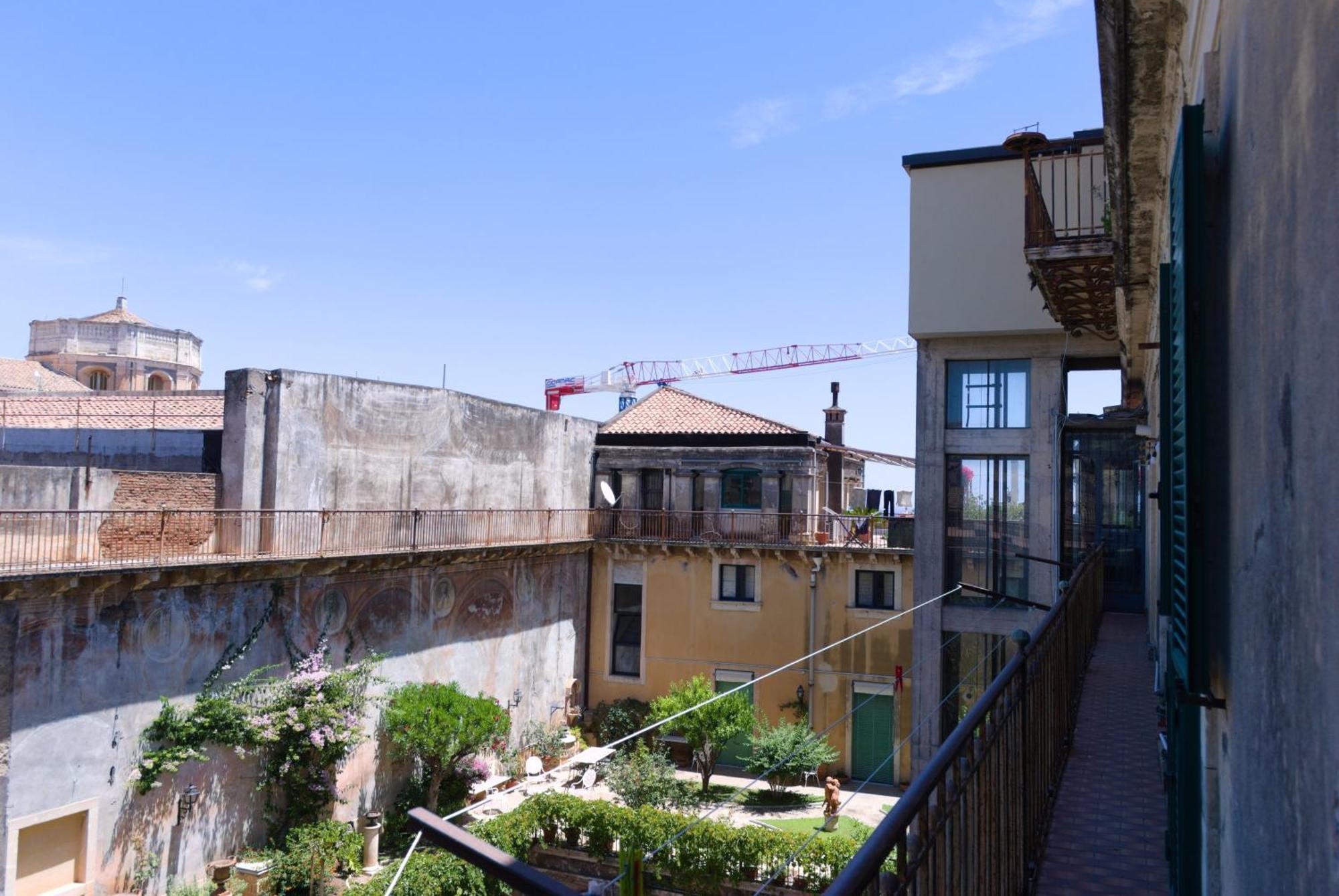 Allure Palace Acireale Bagian luar foto