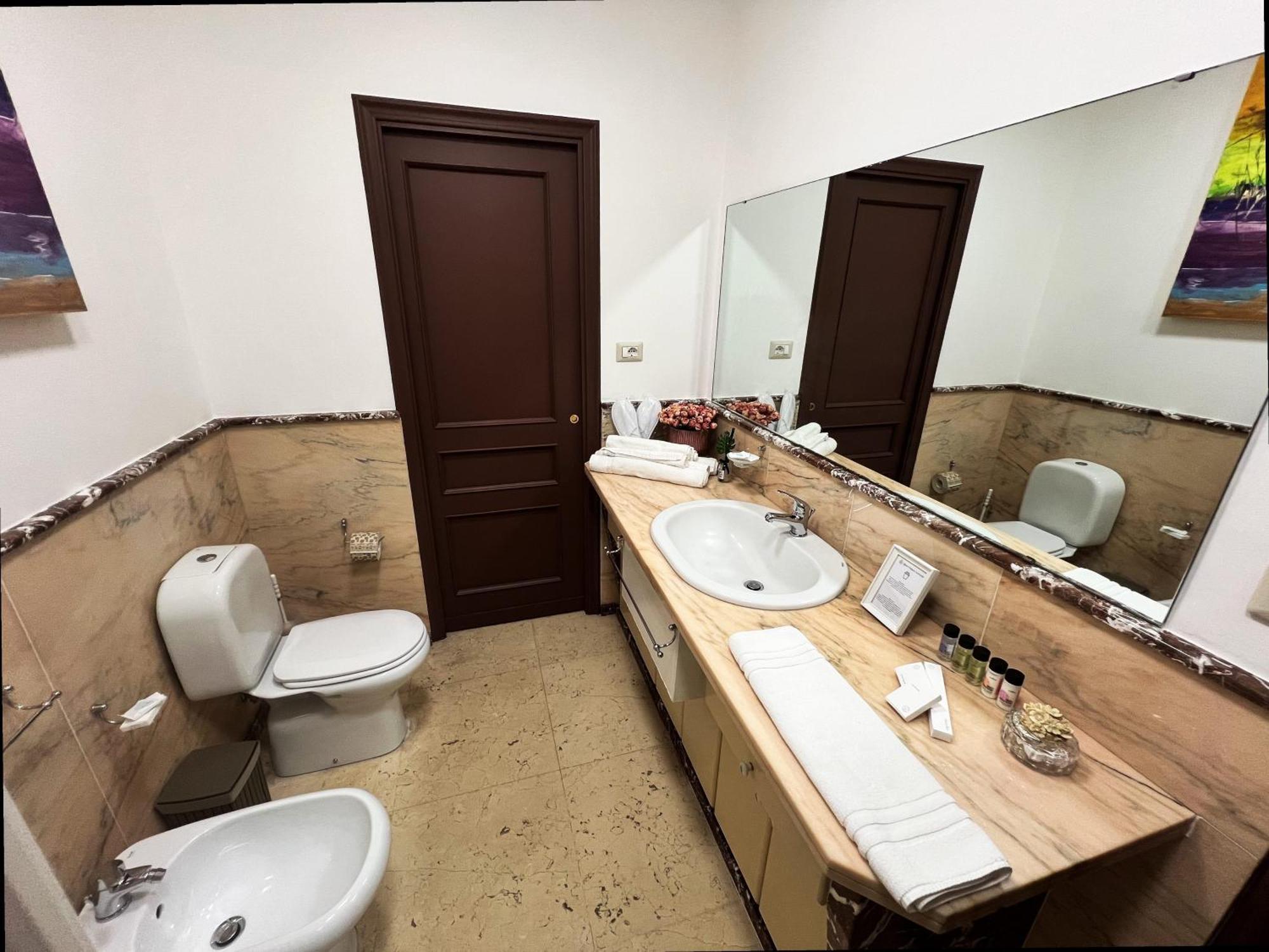 Allure Palace Acireale Bagian luar foto